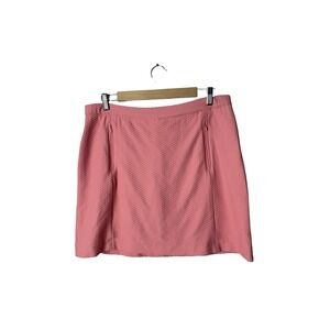 Tail Tech size Large peach/coral golf skort